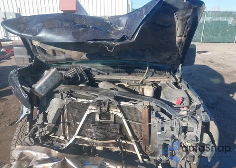 2005 Chevrolet Silverado 2500Hd Ls z USA, uszkodzony, nr VIN 1GCHK23U15F819160